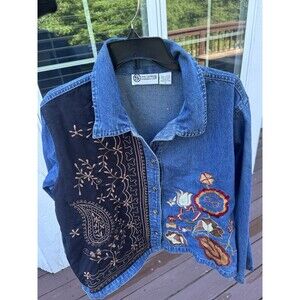 Vintage Jean Jacket S collection embroidered %100 Cotton Jacket Size XL